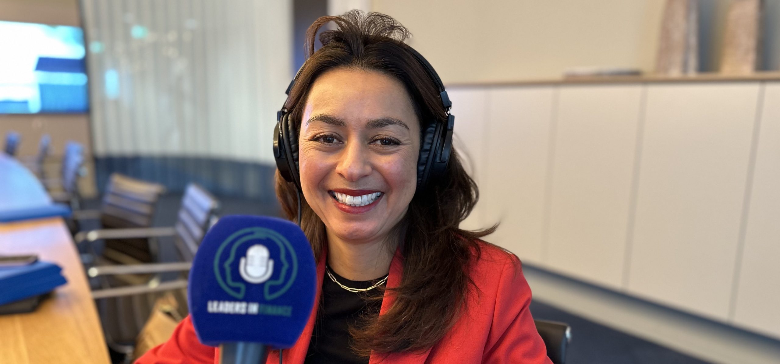 Choy van der Hooft-Cheong - Leaders in Finance