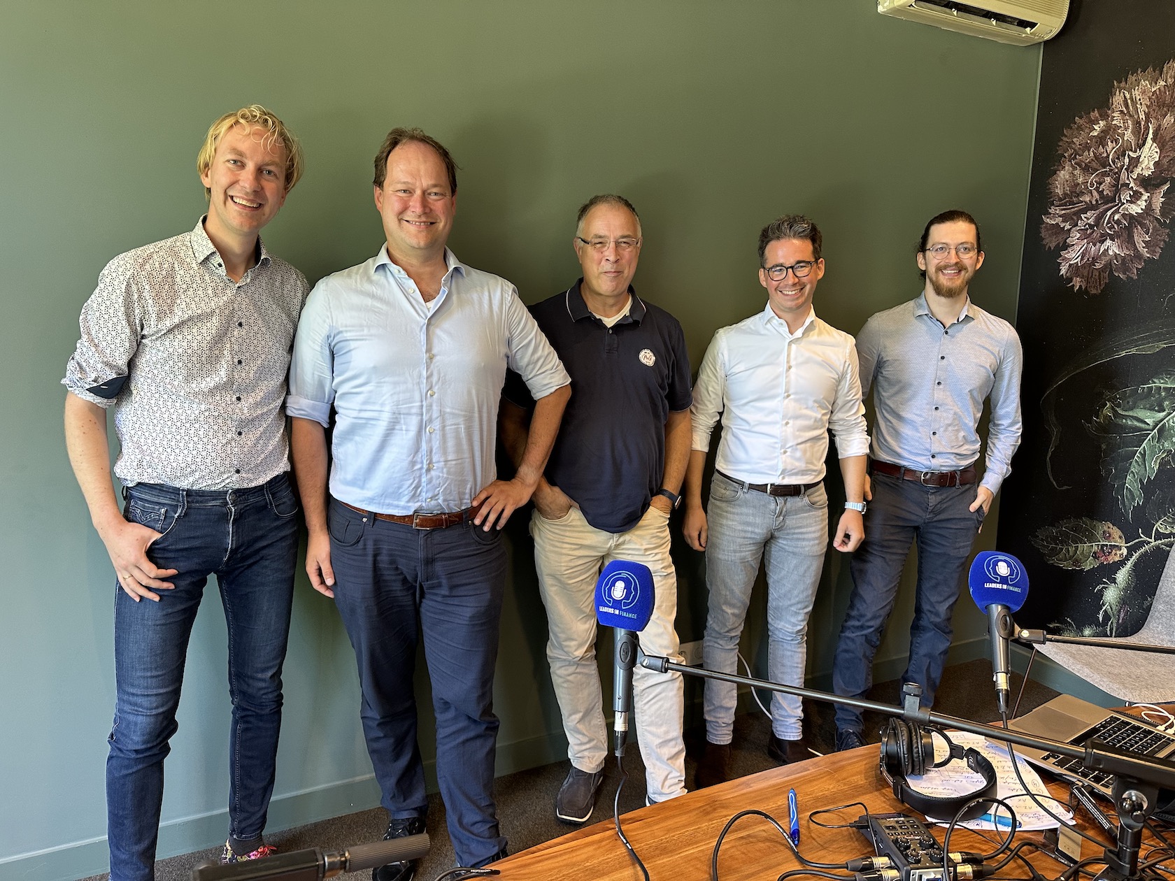 Extra aflevering: Generative AI in de financiële sector – Gesprekken met  Arjan de Ridder, Daniël Meel, Sebastian Marban, Cyprian Smits, en Thomas  Mons (Transcript) - Leaders in Finance