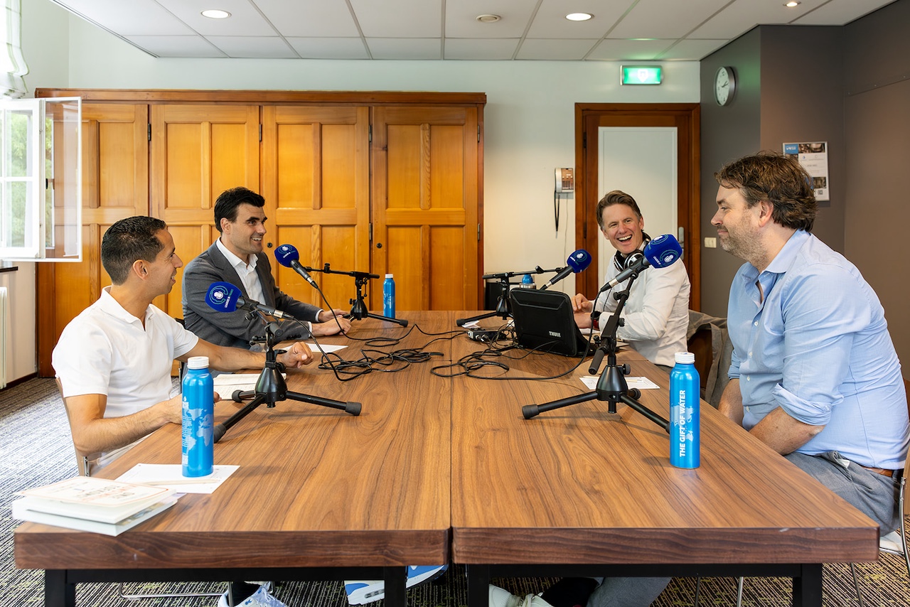 Extra Episode: Live at the HR Event 2025 – Ruben Verkuijl, Tom Alstein ...